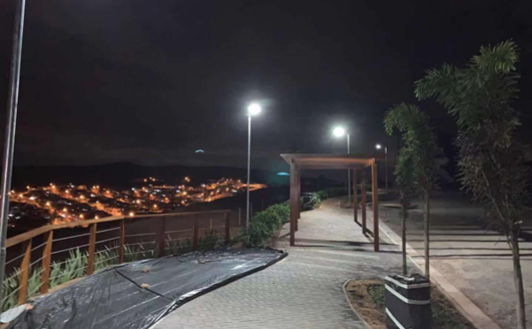 Solar powered street lamp