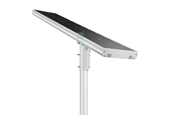 What are the factors that determine the brightness of solar street lights